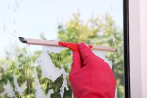 4-ways-to-do-exterior-window-cleaning