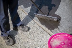 Driveway Sealing: How Long It Lasts and When to Reseal Concrete