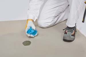 How to Clean Concrete with Muriatic Acid